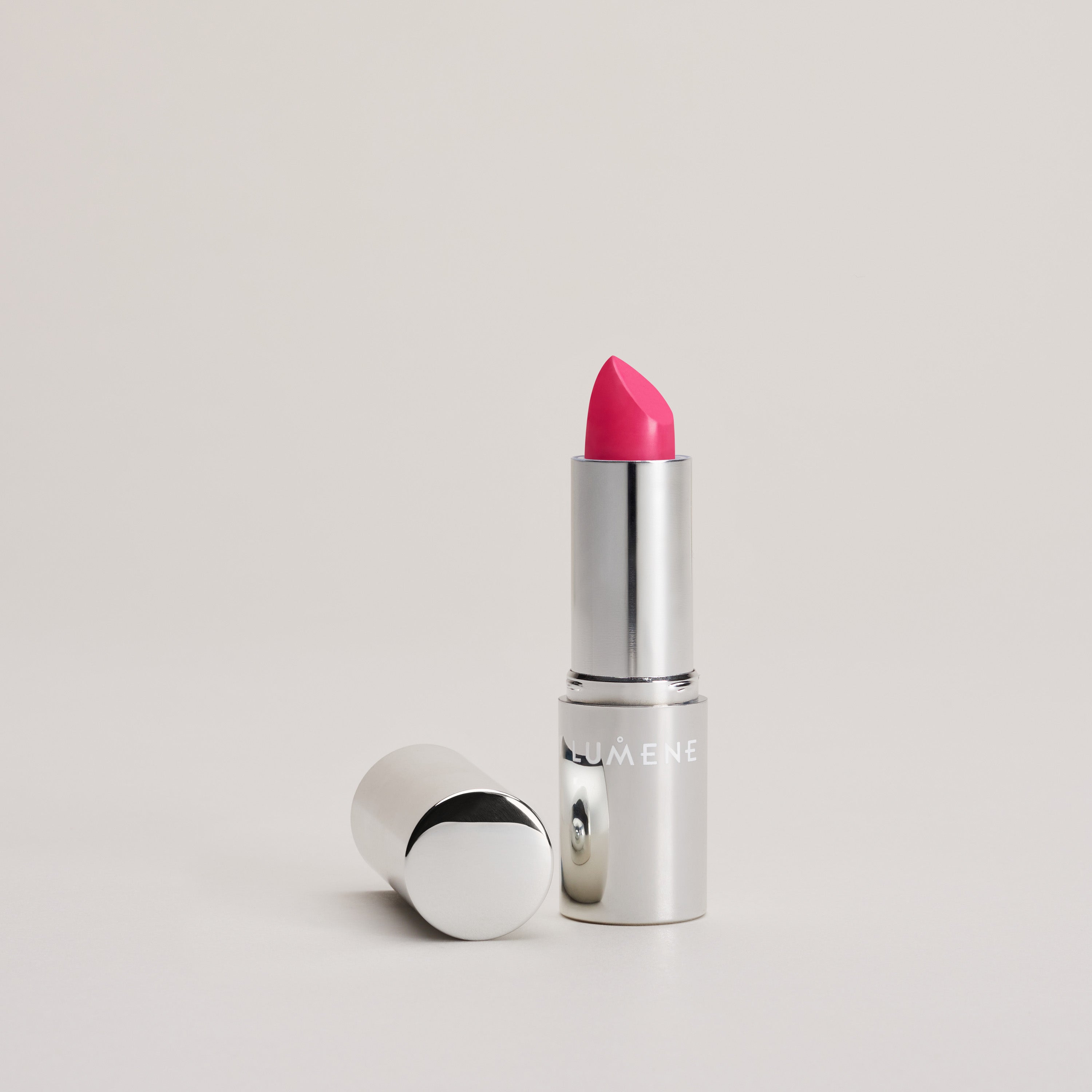 Luminous Moisture Lipstick
